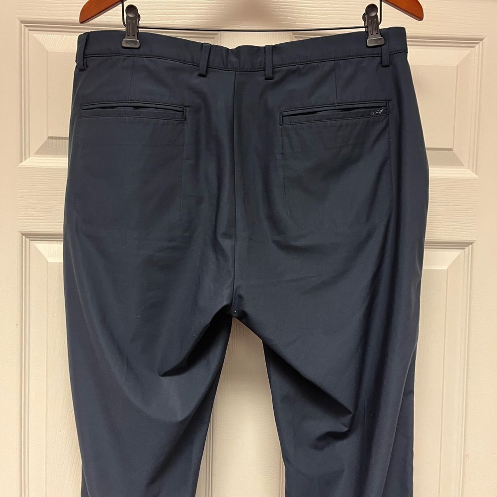 Greg Norman Navy Mens Golf Pants sz 36X32 EUC